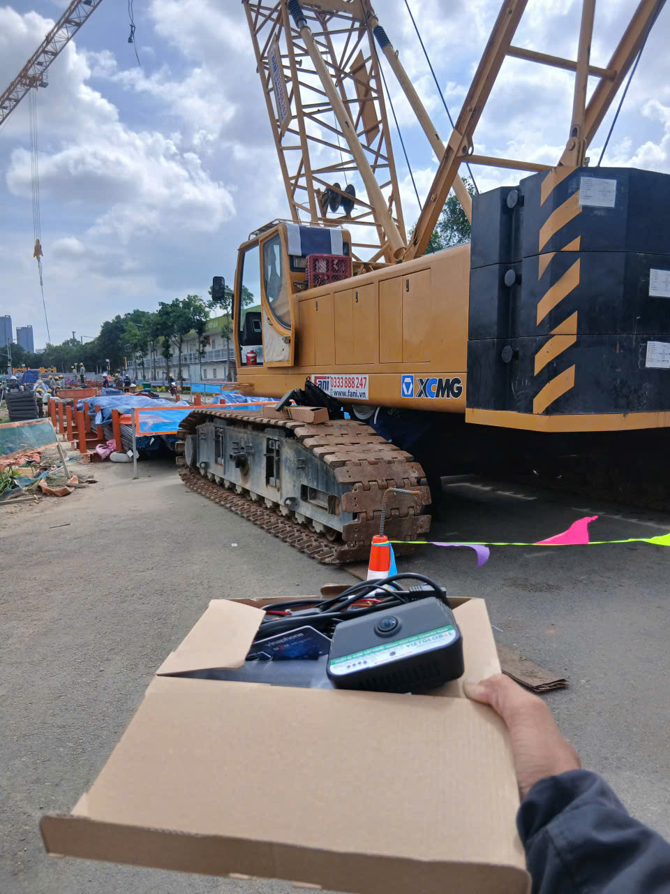 lắp camera máy cẩu
